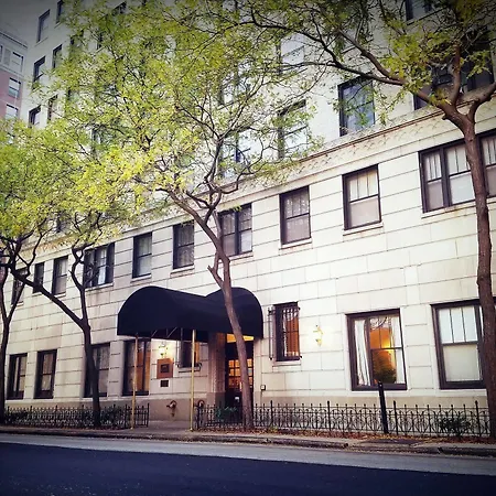 Dewitt Hotel And Suites
